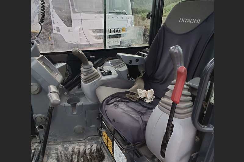 OmecoHub - Immagine HITACHI ZX55U